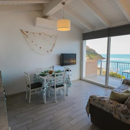 아파트 Barbara's House - Sardinia 카스텔사르도