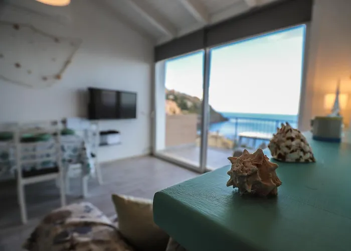 Barbara's House - Sardinia Daire Castelsardo